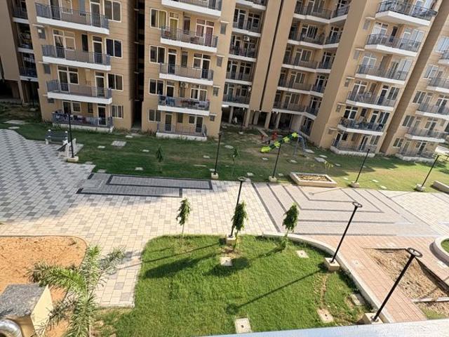 Rental | 2.5 BHK + 645 Sq.Ft. Apartment in Landmark The Homes 81