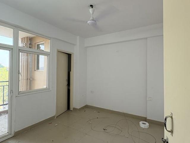 Rental | 2.5 BHK + 645 Sq.Ft. Apartment in Landmark The Homes 81
