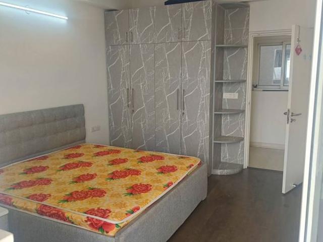 Rental | 2.5 BHK + 723 Sq.Ft. Apartment in Conscient Habitat 102