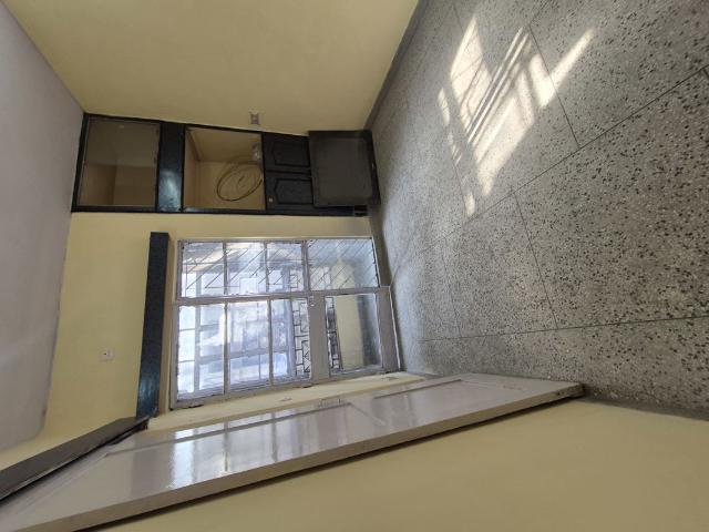 Rental | 2.5 BHK + 750 Sq.Ft. Apartment in Mayur Vihar