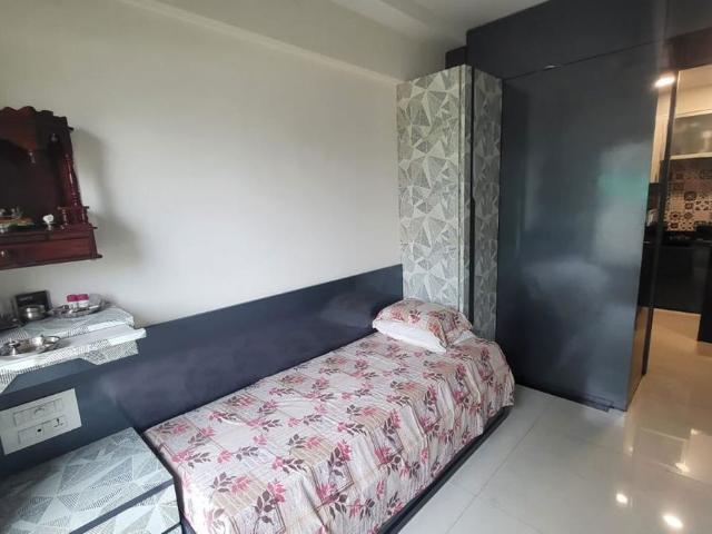 Rental | 2.5 BHK + 800 Sq.Ft. Apartment in Arkade Earth