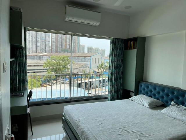 Rental | 2.5 BHK + 800 Sq.Ft. Apartment in Arkade Earth