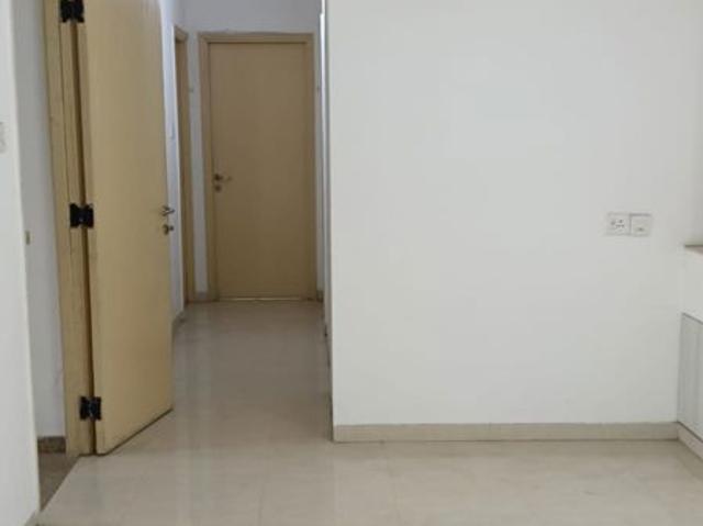 Rental | 2.5 BHK + 800 Sq.Ft. Apartment in Tarangan Towers
