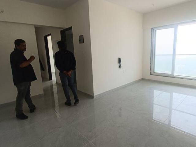 Rental | 2.5 BHK 810 Sq.Ft. Apartment in Bharat Arize