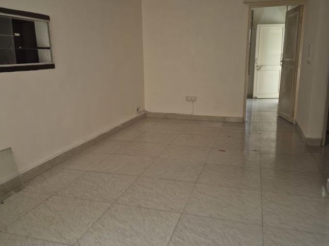 Rental | 2.5 BHK + 850 Sq.Ft. Apartment in Mayur Vihar