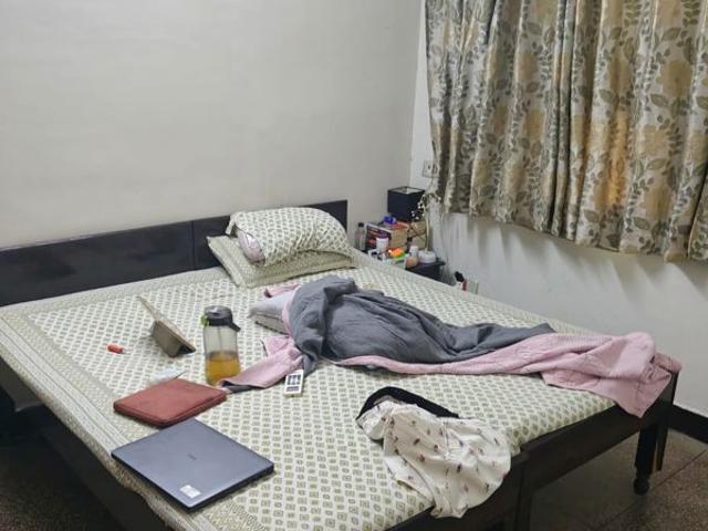 Rental | 2.5 BHK + 850 Sq.Ft. Apartment in Mayur Vihar