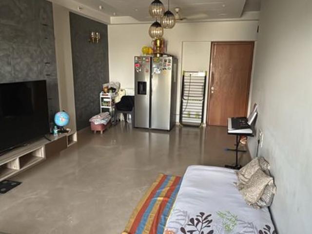 Rental | 2.5 BHK + 850 Sq.Ft. Apartment in Godrej The Trees