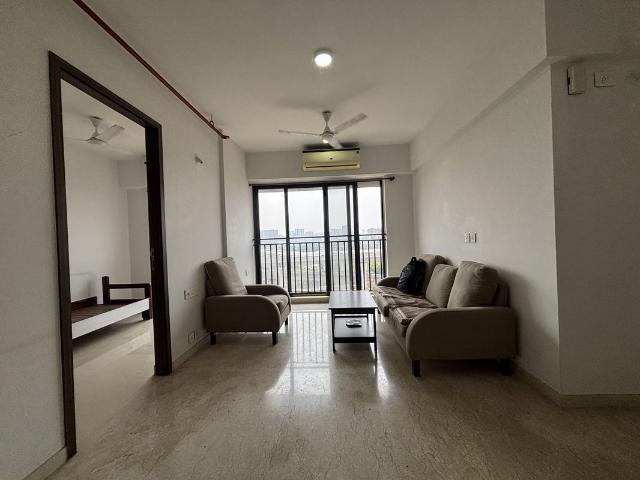 Rental | 2.5 BHK + 880 Sq.Ft. Apartment in Kalpataru Primus Residence