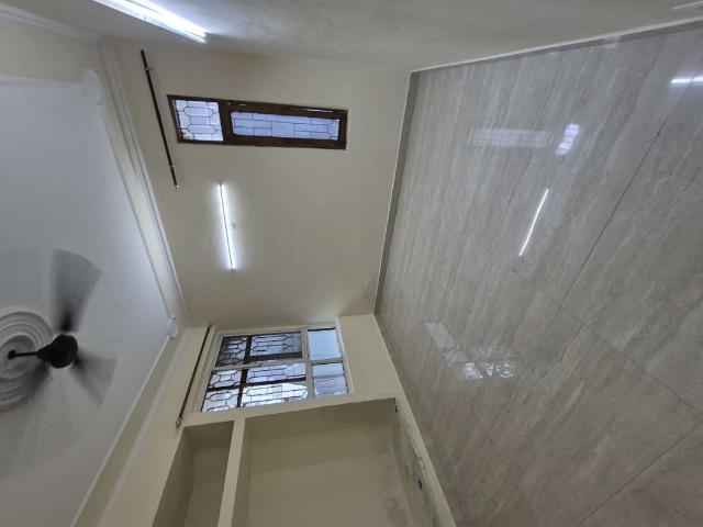 Rental | 2.5 BHK 900 Sq.Ft. Apartment in Mayur Vihar