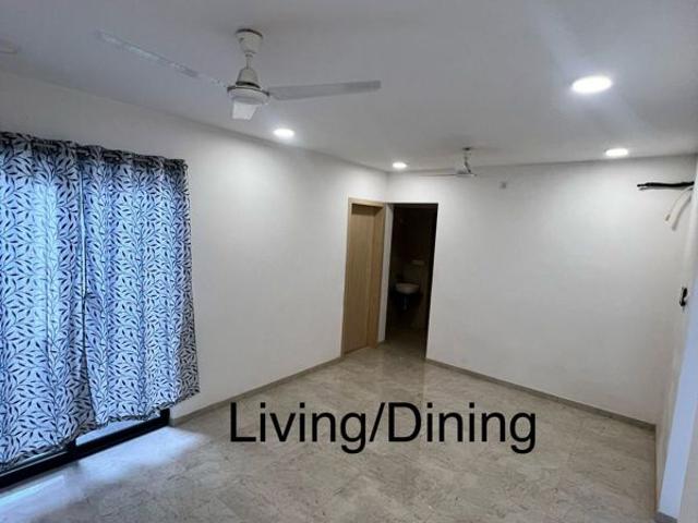 Rental | 2.5 BHK 900 Sq.Ft. Apartment in Rama Metro Life Maxima Residences