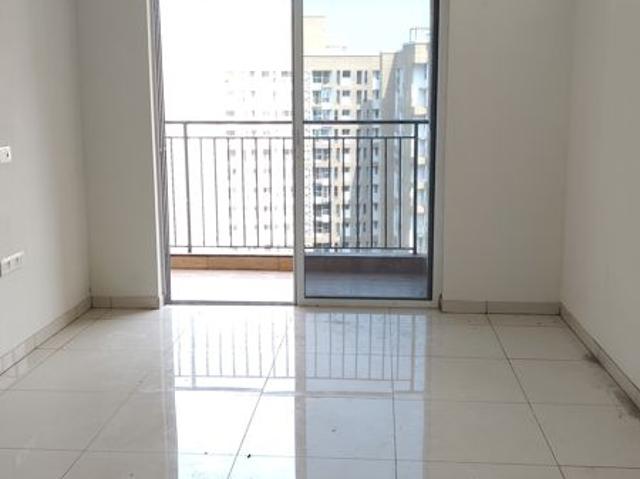 Rental | 2.5 BHK + 950 Sq.Ft. Apartment in Magarpatta Nova