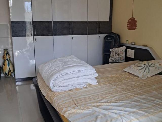 Rental | 2.5 BHK + 950 Sq.Ft. Apartment in Udyog Nagar