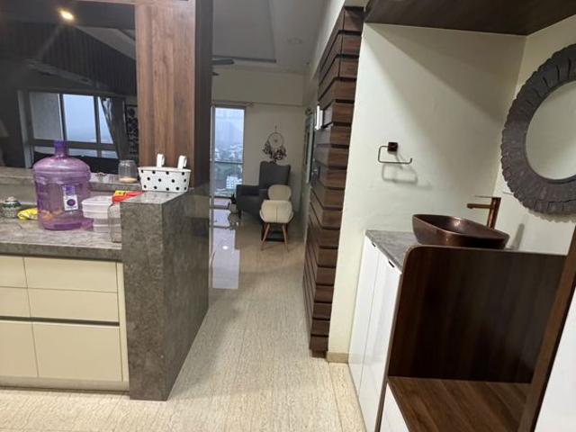 Rental | 2.5 BHK + 997 Sq.Ft. Apartment in Lodha Belmondo