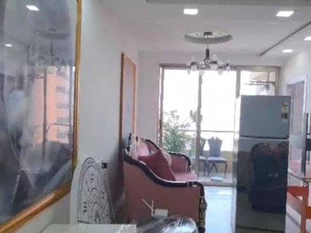 Rental | 2.5 BHK + 1000 Sq.Ft. Apartment in Oberoi Springs