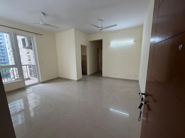 Rental | 2.5 BHK + 1020 Sq.Ft. Apartment in Emaar Emerald Estate