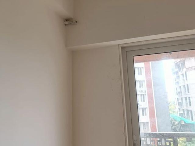 Rental | 2.5 BHK 1050 Sq.Ft. Apartment in Chandak Ideal