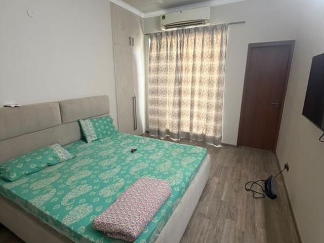 Rental | 2.5 BHK + 1093 Sq.Ft. Apartment in Central Park Flower Valley