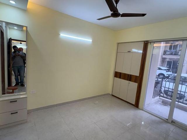 Rental | 2.5 BHK 1100 Sq.Ft. Apartment in Signature The Millennia 3