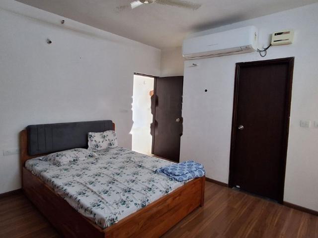 Rental | 2.5 BHK 1125 Sq.Ft. Apartment in Cybercity Marina Skies