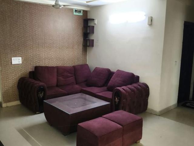 Rental | 2.5 BHK + 1150 Sq.Ft. Apartment in Gardenia Golf City