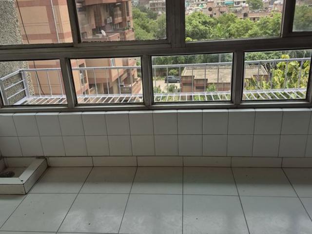 Rental | 2.5 BHK + 1150 Sq.Ft. Apartment in Mayur Vihar