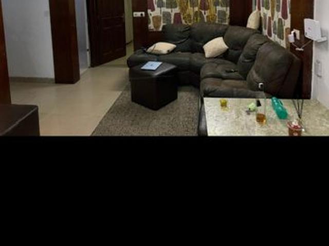 Rental | 2.5 BHK + 1150 Sq.Ft. Apartment in Supertech Cape Town
