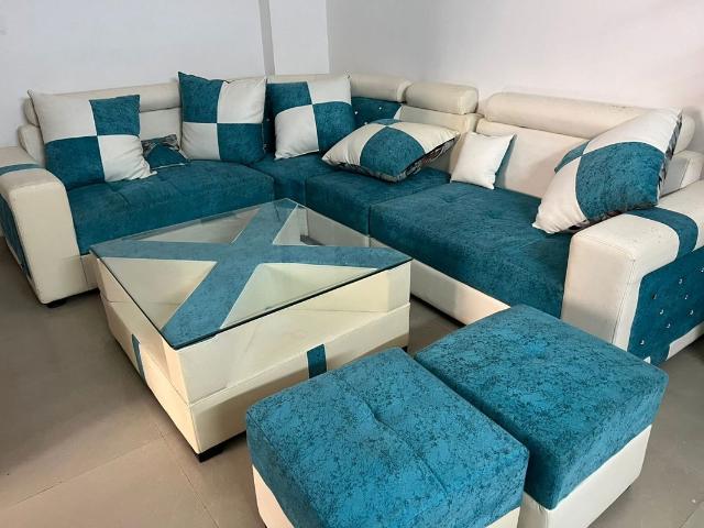 Rental | 2.5 BHK + 1150 Sq.Ft. Apartment in Supertech Cape Town