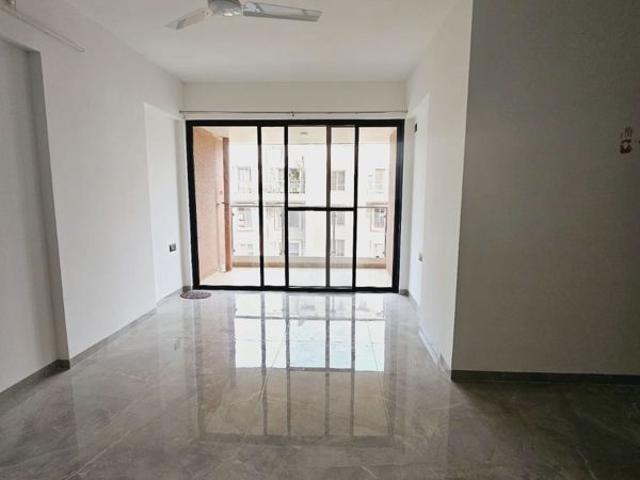 Rental | 2.5 BHK + 1230 Sq.Ft. Apartment in Uniue Legacy Grand