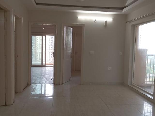 Rental | 2.5 BHK 1245 Sq.Ft. Apartment in Ajnara Ambrosia