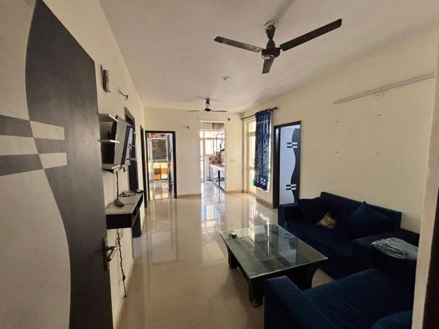 Rental | 2.5 BHK 1250 Sq.Ft. Apartment in Uninav Heights Phase I