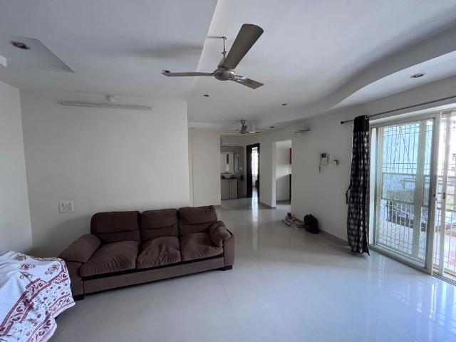 Rental | 2.5 BHK 1275 Sq.Ft. Apartment in Vrindavan Elegance