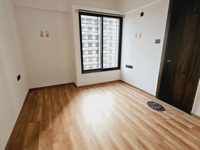 Rental | 2.5 BHK + 1280 Sq.Ft. Apartment in Uniue Legacy Grand