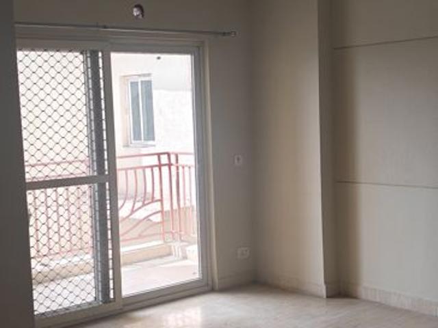 Rental | 2.5 BHK + 1290 Sq.Ft. Apartment in Mahagun Moderne