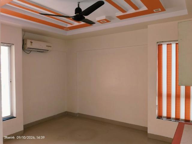 Rental | 2.5 BHK + 1300 Sq.Ft. Apartment in Sharada Spandan Apartments