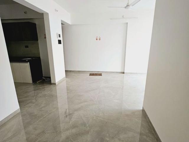 Rental | 2.5 BHK + 1350 Sq.Ft. Apartment in Uniue Legacy Grand