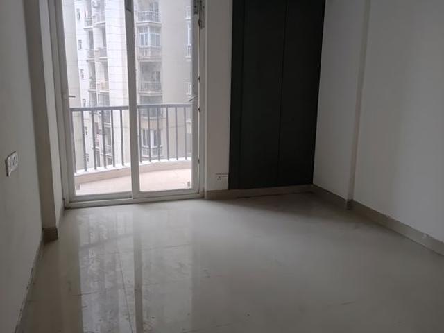 Rental | 2.5 BHK + 1350 Sq.Ft. Apartment in Sector 107