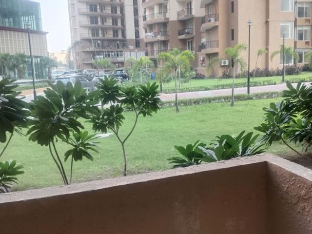 Rental | 2.5 BHK 1350 Sq.Ft. Apartment in Sector 107