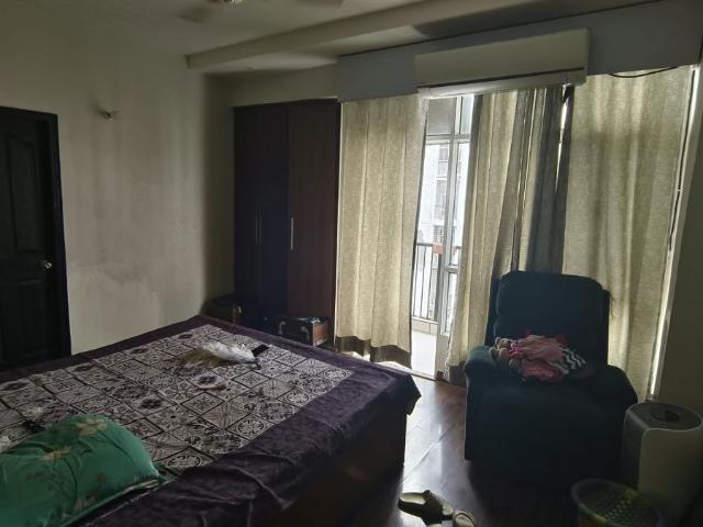 Rental | 2.5 BHK + 1385 Sq.Ft. Apartment in Prateek Wisteria