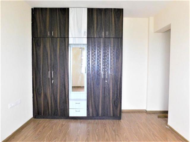 Rental | 2.5 BHK 1398 Sq.Ft. Apartment in Prestige Misty Waters