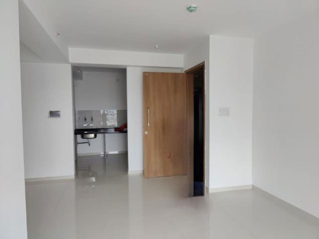 Rental | 2.5 BHK 1400 Sq.Ft. Apartment in Deu Trident