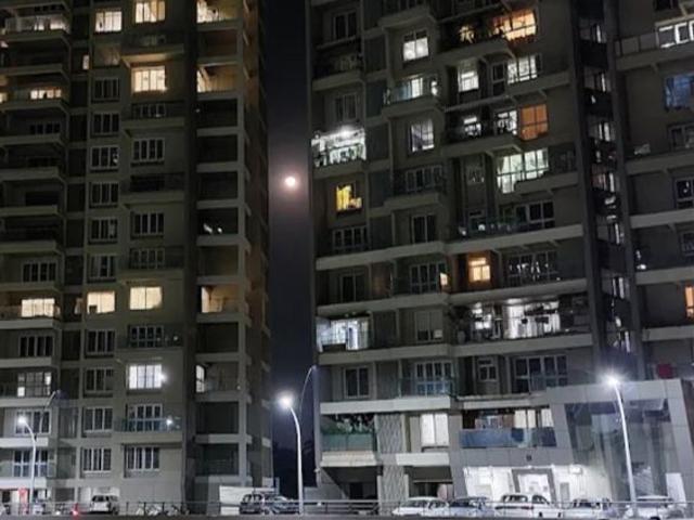 Rental | 2.5 BHK 1400 Sq.Ft. Apartment in Empire Square