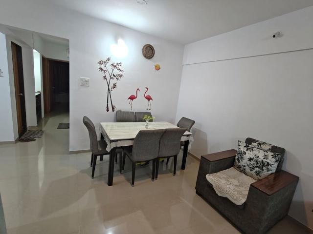 Rental | 2.5 BHK 1400 Sq.Ft. Apartment in Goel Ganga Melrose