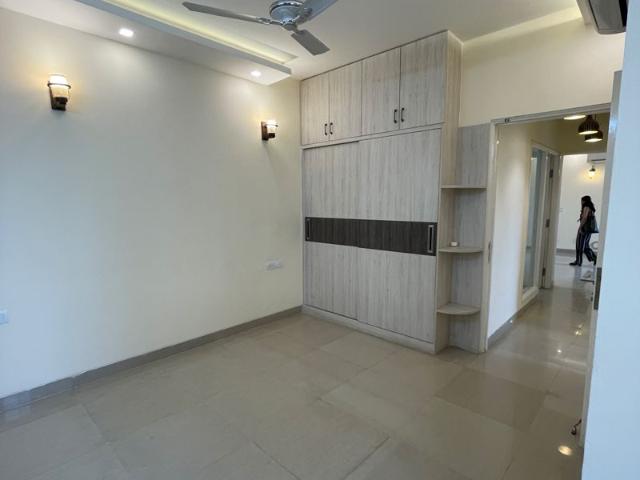 Rental | 2.5 BHK + 1445 Sq.Ft. Apartment in BPTP Park Prime