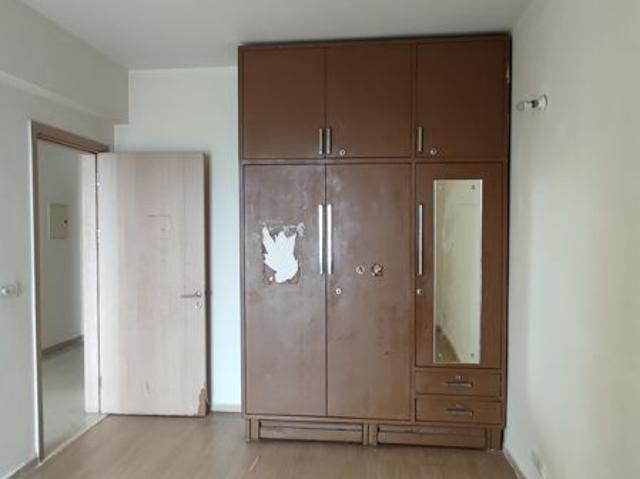 Rental | 2.5 BHK 1501 Sq.Ft. Apartment in DLF Express Greens
