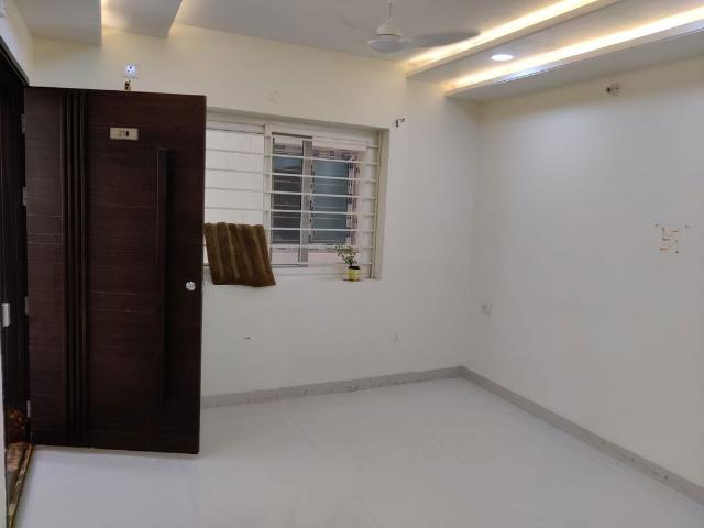 Rental | 2.5 BHK 1600 Sq.Ft. Apartment in Hirize Rich Park