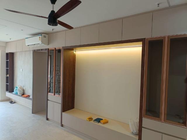 Rental | 2.5 BHK 1600 Sq.Ft. Apartment in Kanakia Silicon Valley