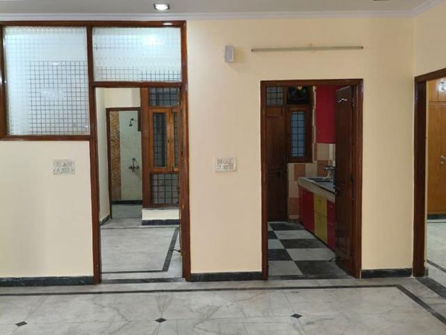 Rental | 2.5 BHK + 1750 Sq.Ft. Independent House in Sector 26