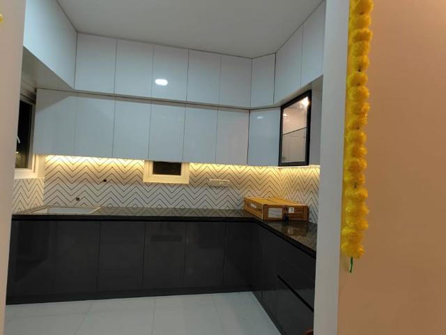 Rental | 2.5 BHK 1760 Sq.Ft. Apartment in Mantri Manyata Lithos
