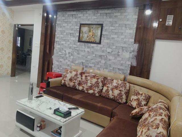 Rental | 2.5 BHK 2125 Sq.Ft. Apartment in Lahari Harivillu