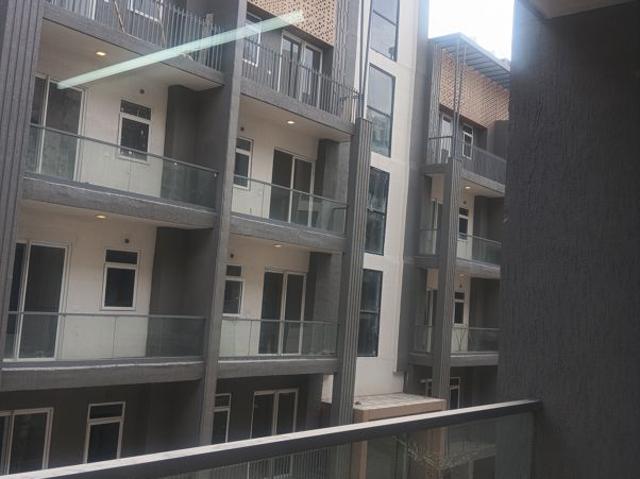 Rental | 2.5 BHK + Basement 1200 Sq.Ft. Apartment in Smart World Orchard